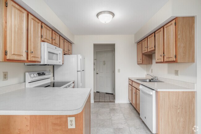 Interior Photo - Willow Stream Apartments North