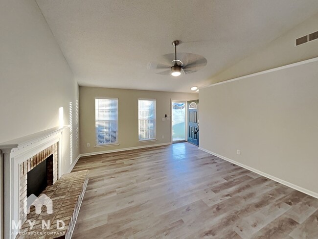Building Photo - 1307 Yorkdale Dr