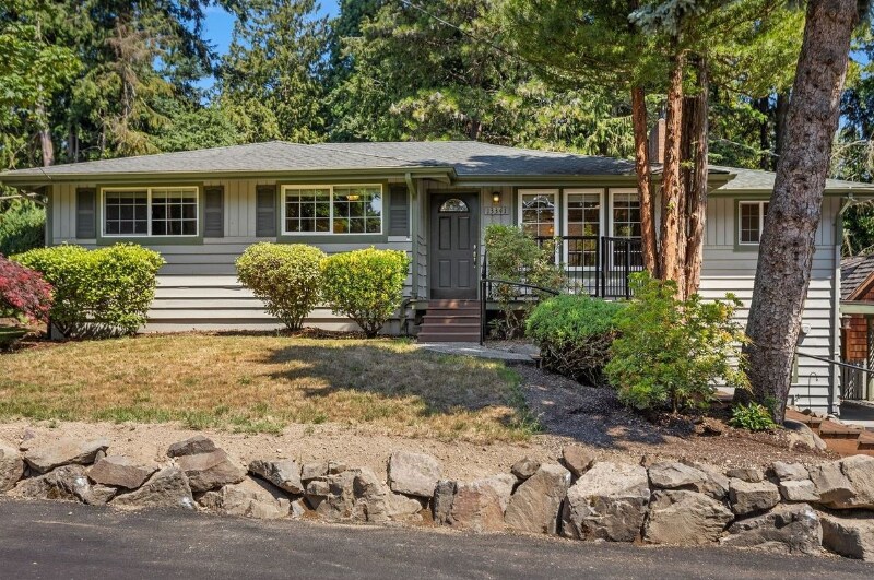 Foto principal - 13341 31st Ave NE