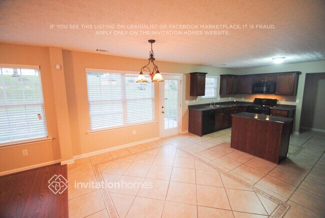 Foto del edificio - 915 Shannon Rd SE