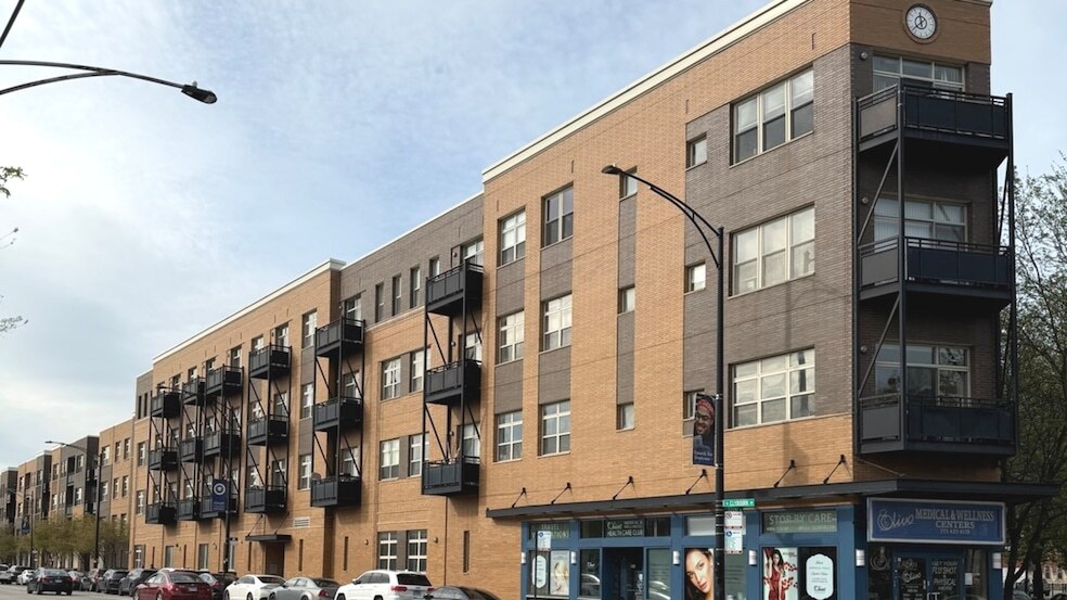 Photo - 2915 N Clybourn Avenue Unit 409