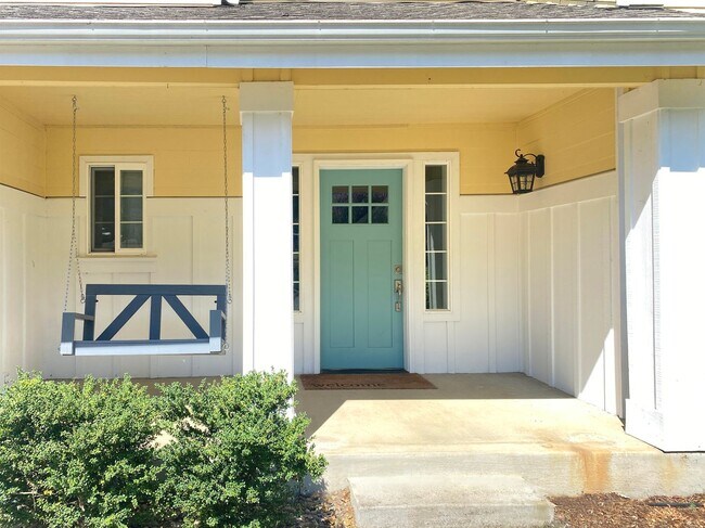 Building Photo - Fabulous Sabbatical Furnished Home