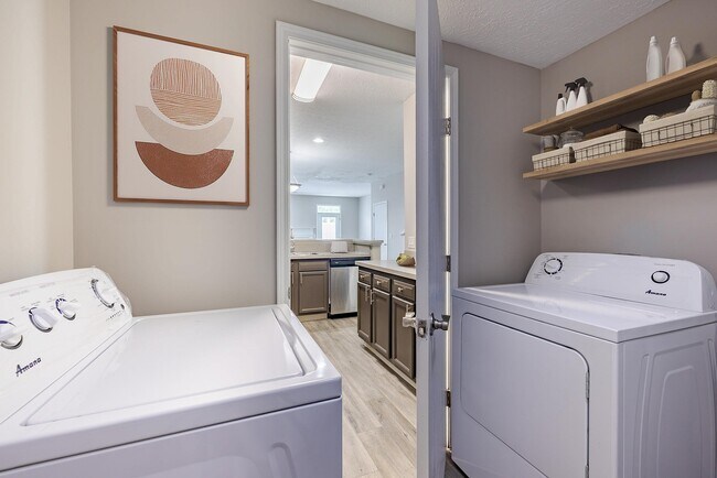 Lavadero en casa - The Commons at Canal Winchester Apartments