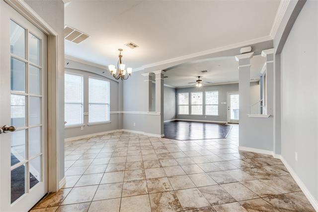 Foto del edificio - 15721 Landing Creek Ln