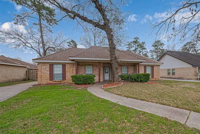 Foto del edificio - 3635 Fir Forest Dr