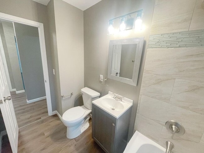 Foto del edificio - 3 Bedroom Single Family House