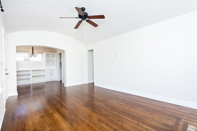 Foto del edificio - Charming Home in North Park - Altadena