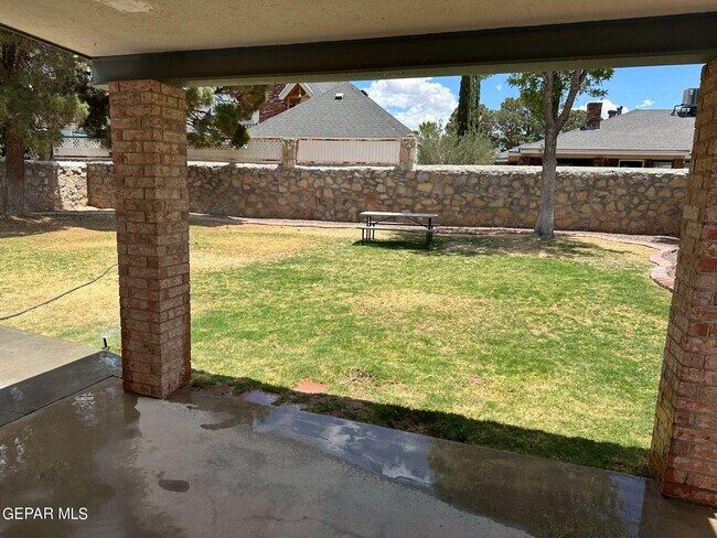 Foto del edificio - 1658 Nancy Lopez Ln