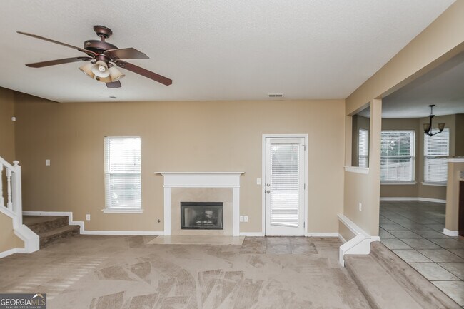 Foto del edificio - 2002 Reflective Waters Rd