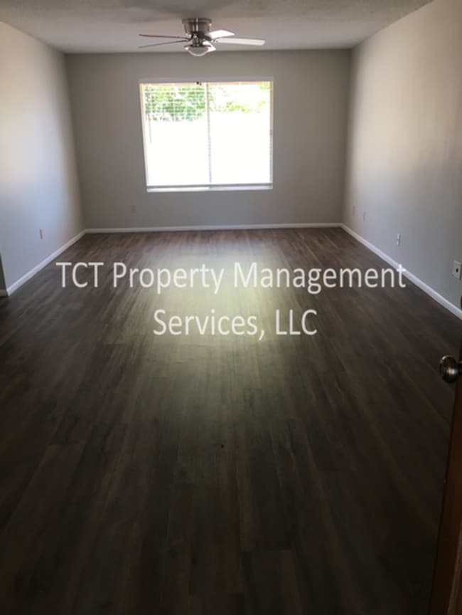 Photo - 3 Bed/ 2 Bath in Dobson Ranch House