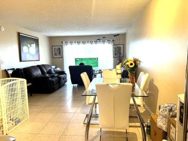 Foto del edificio - 3110 N Pine Island Rd