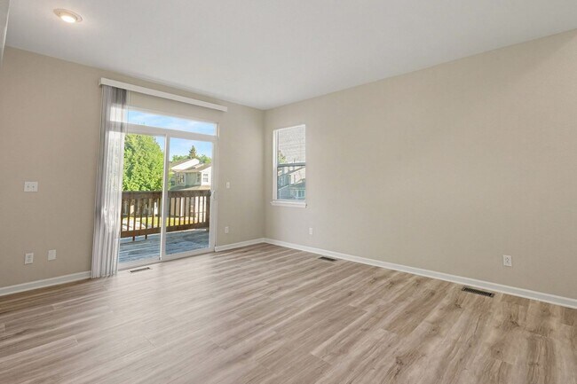 Building Photo - 3624 Venice Grove