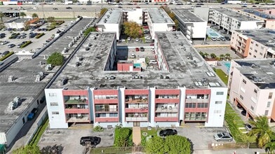 Building Photo - 6070 W 19th Ave