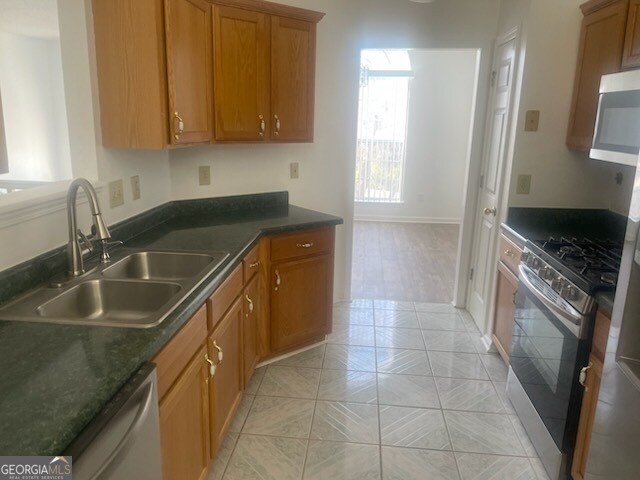 Foto del edificio - 7468 Chad's Cir