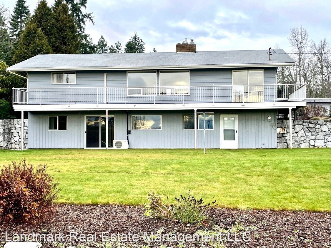 3 br, 3 bath House 290 Prince Avenue House Rental in Bellingham, WA