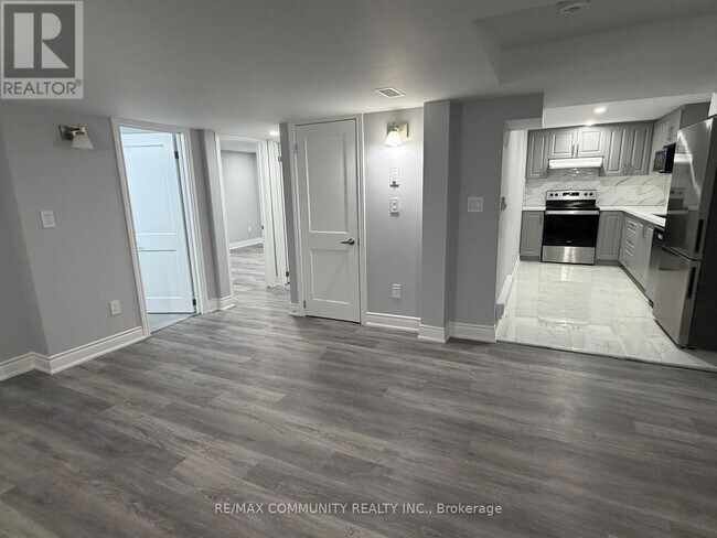 Photo du bâtiment - 224 Fleetwood Dr