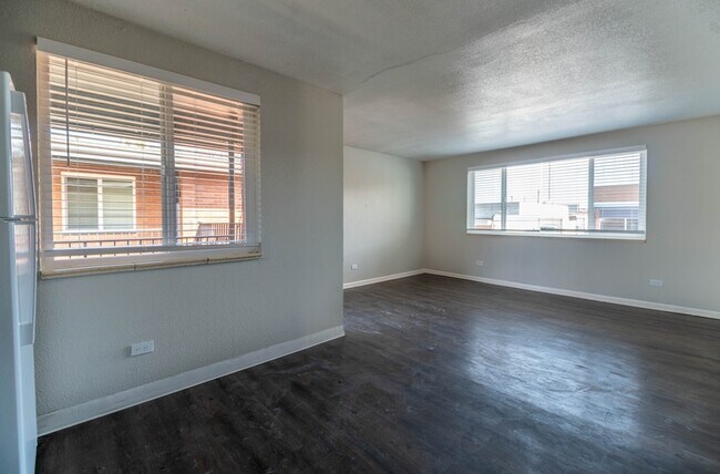 Foto del edificio - 1415 Kingston St