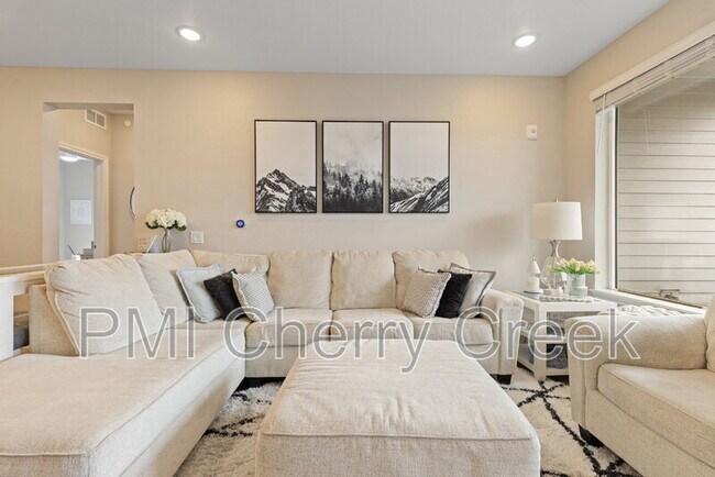 Foto del edificio - 9570 Accord Ln