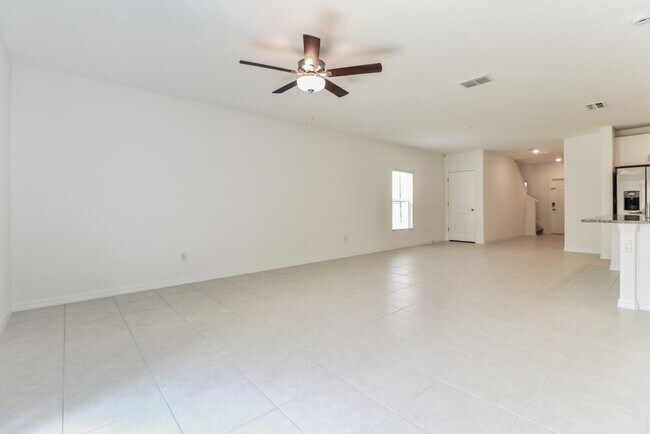 Foto del edificio - 2161 Skybrooke Blvd