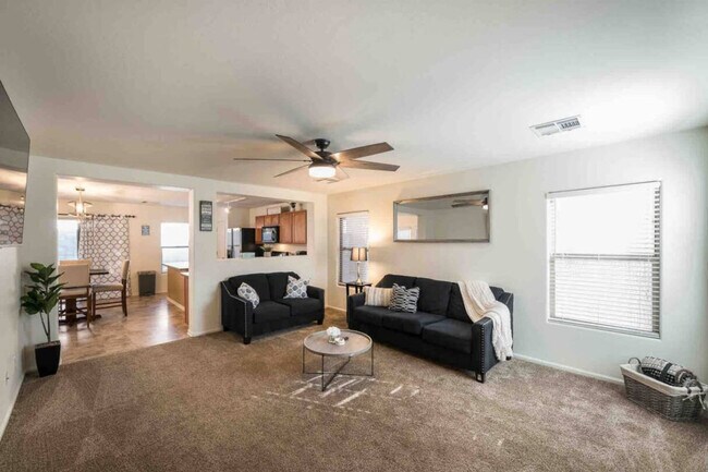 Foto del edificio - 10948 W Elm St