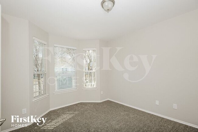 Foto del edificio - 1821 Prospect Ln