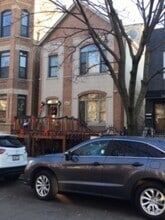 Building Photo - 2445 W Cortland St