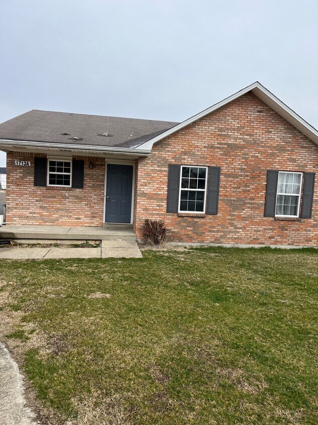 1713 Cliff Ridge Ct, Elizabethtown, KY 42701 House Rental in