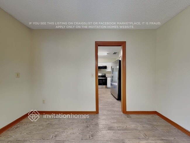 Building Photo - 8228 Lost Lake Dr