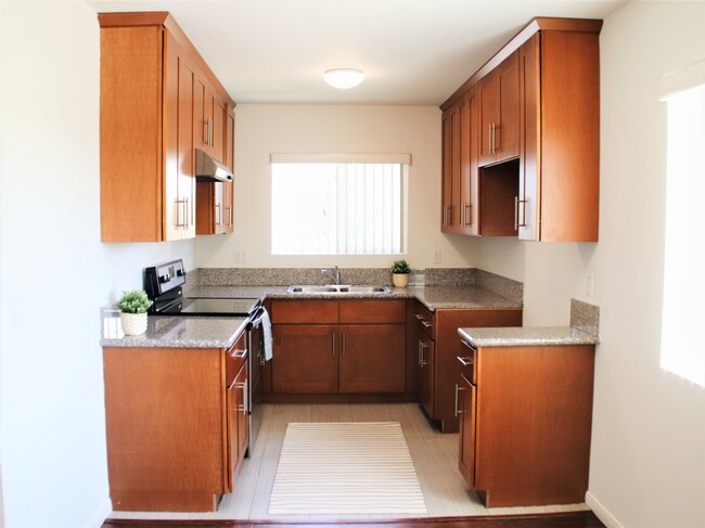 Building Photo - Fulton Apartments