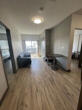 Building Photo - 258A-258A Sunview St
