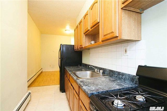 Foto del edificio - 361 Nostrand Ave.