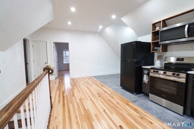 Foto del edificio - 55 Channing St