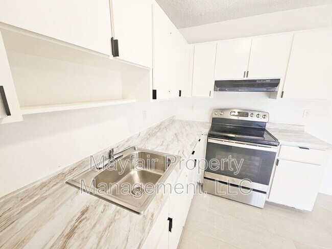 Foto del edificio - 3105 Perry Ave