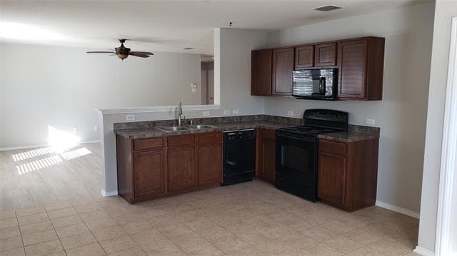 Building Photo - 729 Santa Rosa Dr