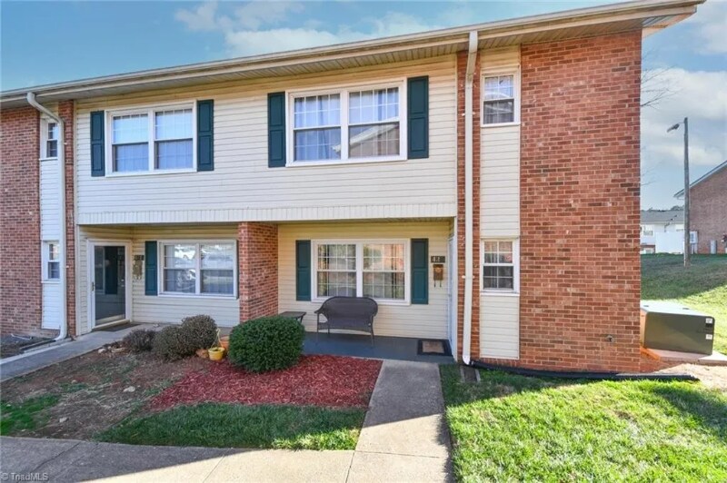 430 Muirs Chapel Rd, Greensboro, NC 27410 Townhome Rentals in