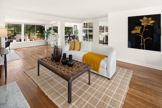 Foto del edificio - Belvedere Terrace Home