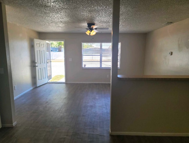 Building Photo - 15696 Bolesta Rd