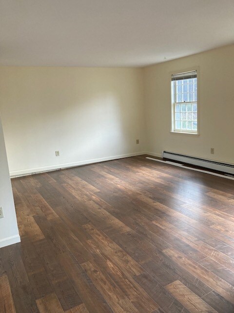 Living Room - 14 Dexter St