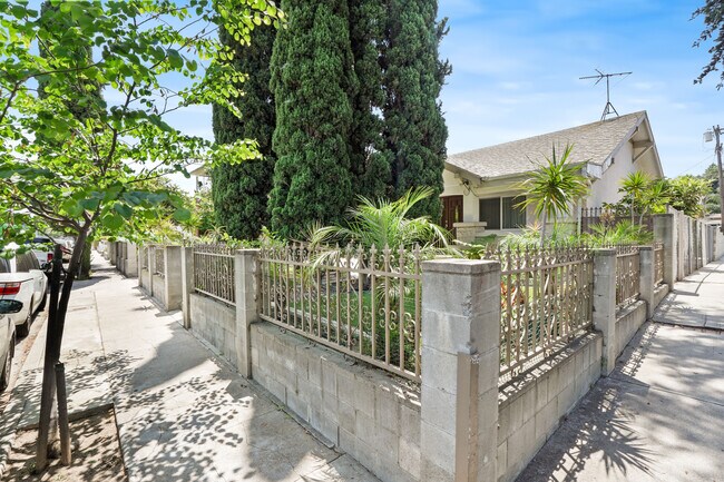 Foto del edificio - 5426 Lemon Grove Ave