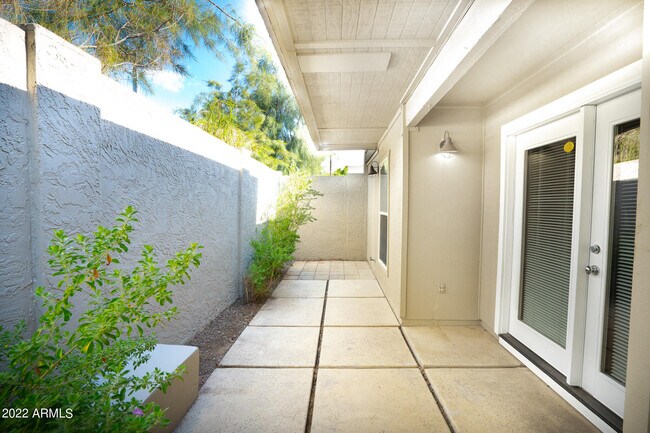 Foto del edificio - 4939 N 43rd St