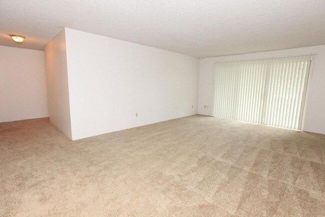 Interior Photo - Summerhill Apartments