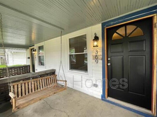 Photo - 367 S Grand Ave House