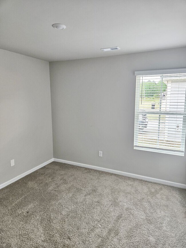 Foto del edificio - 3 Bedroom, 2 Bath home.
