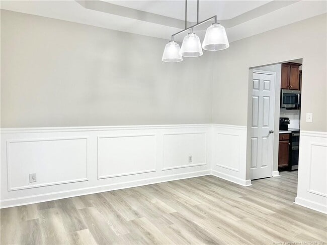 Building Photo - 1523 Rough Rider Ln