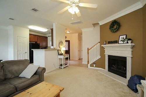 Building Photo - 12114 Medina Lake Dr