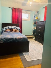 Building Photo - 68 Noble St