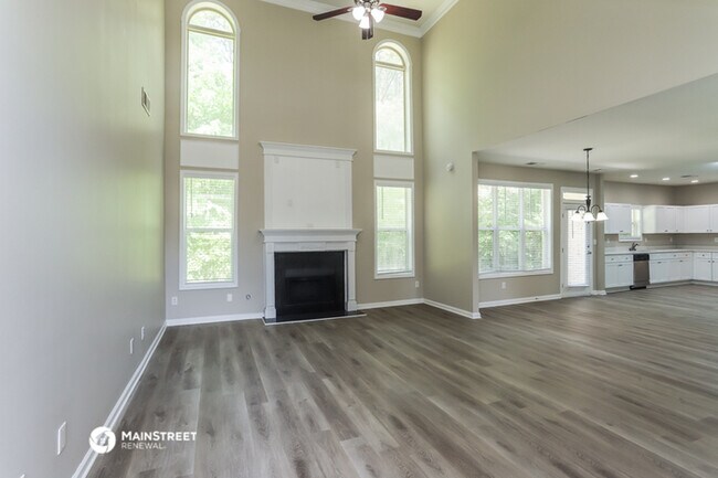 Building Photo - 117 Ancient Oak Ln