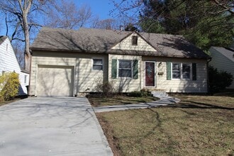 Building Photo - 5337 Juniper Dr