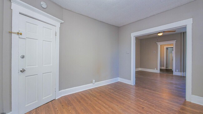 Foto del edificio - 18 N Michigan Ave