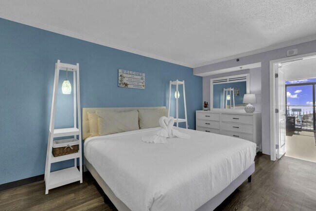 Foto del edificio - 6900 N Ocean Blvd